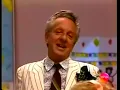 Download Lagu Quem tirou Isolda de Marco? - Rolando Lero (escolinha prof. Raimundo)
