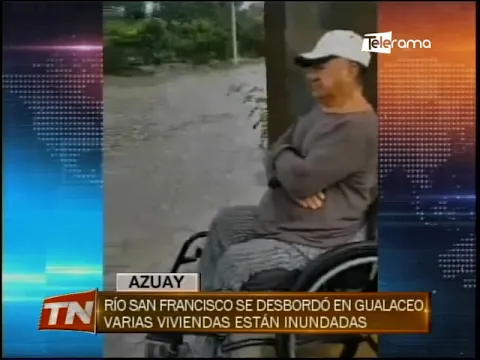 Río San Francisco se desbordó en Gualaceo varias viviendas están inundadas