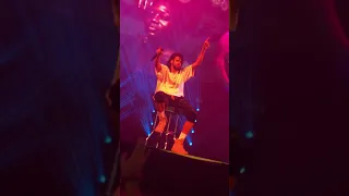 love yourz j cole live with speech