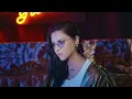 Download Lagu Sura İskenderli - Taştan Yürek (Official Video)