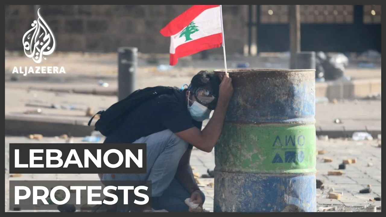 Hundreds of protesters injured as anger simmers in Beirut