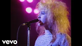 Cyndi Lauper - Iko Iko (Live at Le Zénith, Paris, France - March 12, 1987)