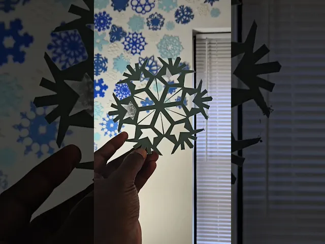 23 Piece Snowflake Set video thumbnail