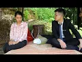 Download Lagu Carrying Her Dreams Alone: ​​A Single Mother Built a House From Hai With Empty Hands
