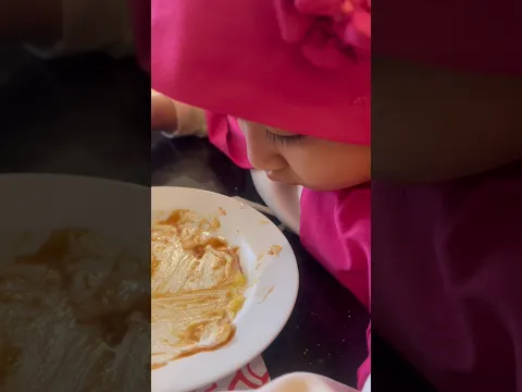 Sedih takoyaki nya di habisin #raisya #shorts #funny