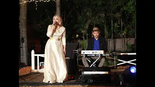 yue liang dai biao wo de xin lya music video cover live perform at st regis nusa dua bali