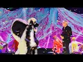 Download Lagu The Masked Singer 6 - Skunk \u0026 Michael Bolton Sing Ain't No Mountain High Enough