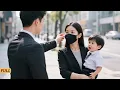 Download Lagu Tổng tài thấy con trai ôm chặt một người phụ nữ, đến khi nhìn rõ mặt cô ấy, anh sững sờ!