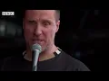 Sleaford Mods - Mork n Mindy ft. Billy Nomates (Glastonbury 2022)