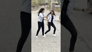 Trending Dance Shorts Youtube Vinnivoxx 1m Public Instagram Viral Love 