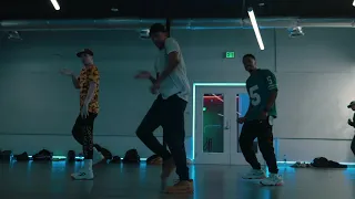 dangerous ella mai calvit hodge choreogrpahy