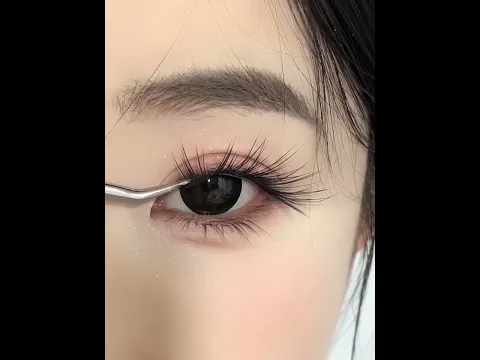 Eyelash