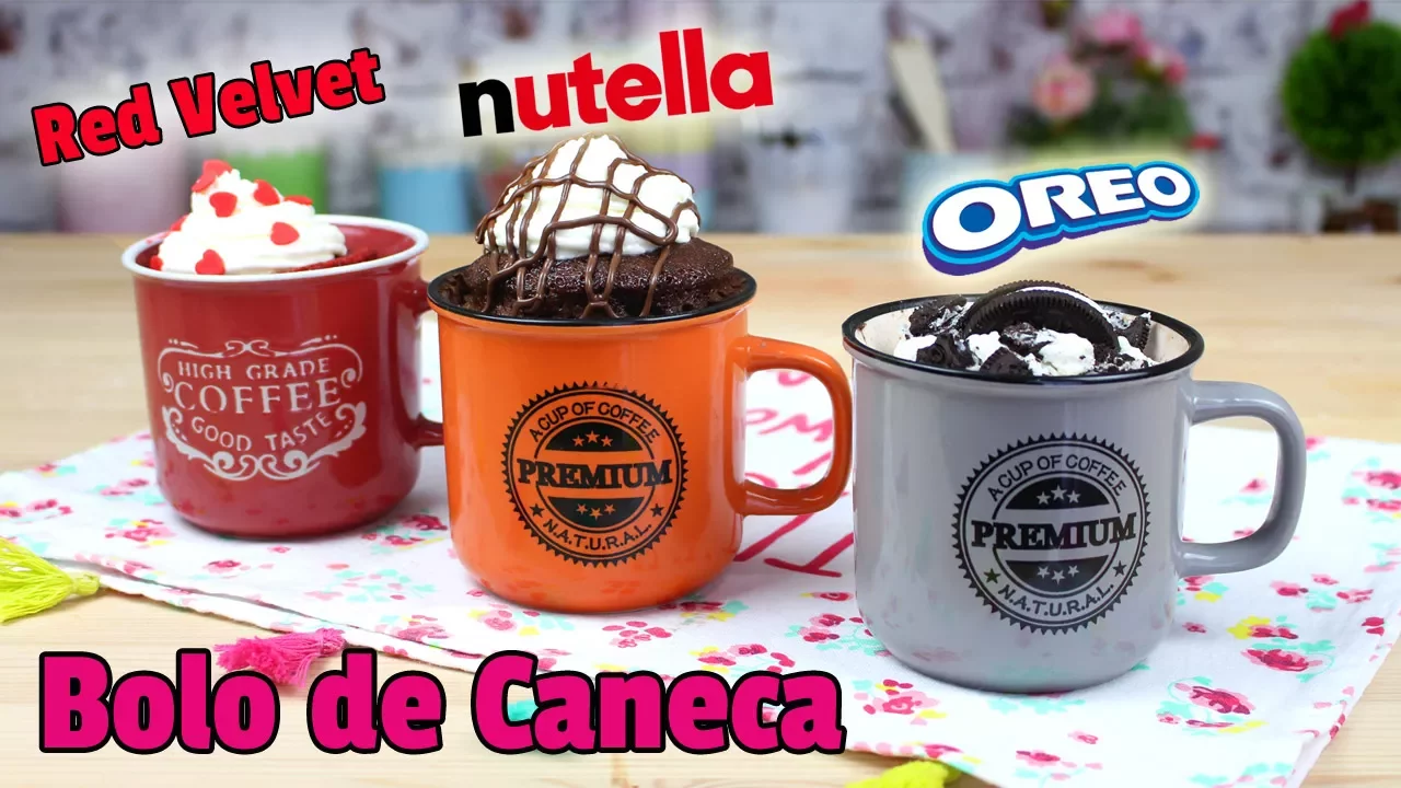 Bolo de Caneca de Limão feito no microondas. 