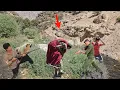 Download Lagu Horrifying moment: A wild caveman attacks a nomadic shepherd