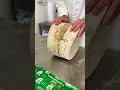 Download Lagu Dit is de beroemdste kaas van Italië 😱