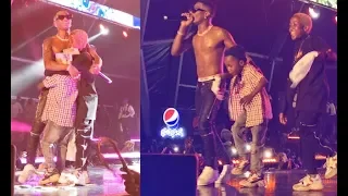 the small boys wizkid brought on stage to dance with him killed his show at starboy fest lagos
