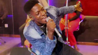 no bad vibes live performance henry adams