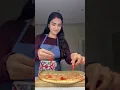 Lagu Farida pizza tayyorladi