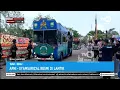 Download Lagu Menggunakan Odong - Odong, Afni - Syamsurizal Tiba di Kantor DPRD Siak Untuk Proses Pelantikan