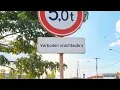 Lagu De brug over de Parakreek is gesloten wegens de gevaarlijke staat, Op 12 september 2025. Lees meerππ½