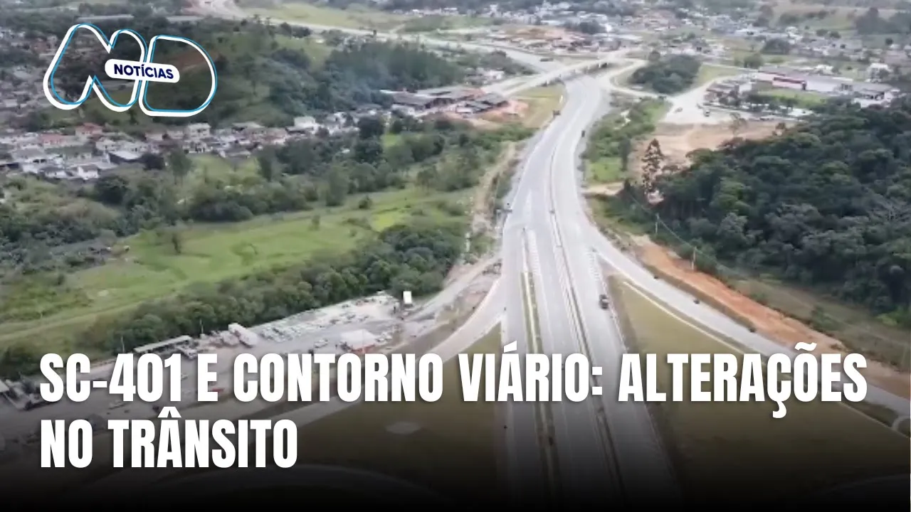 Obras da terceira faixa interrompem trânsito na SC-401