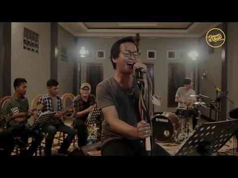 Download MP3 Menemukanmu - Seventeen | Pandika Kamajaya Feat Dapur Music Project Live Cover
