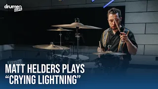 Matt Helders Plays Crying Lightning Arctic Monkeys 