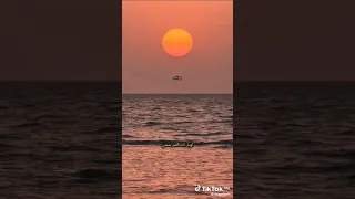 ابتسامتك انا اشتريها عمرو دياب صوت العظمه اسطوره ملك الاحساس 