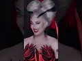 Jennifer Tilly