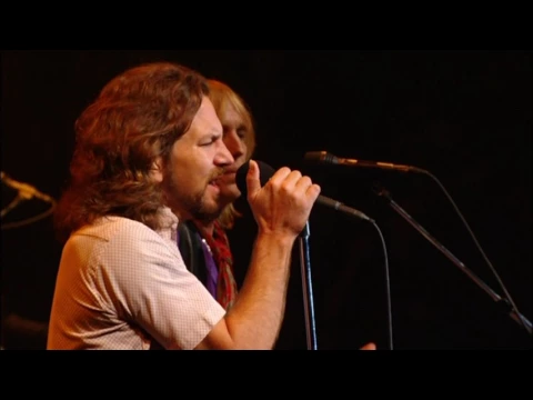 Download MP3 Eddie Vedder w/ Tom Petty \u0026 The Heartbreakers - The Waiting - 7.03.06 -1080.HD