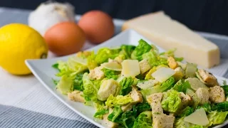 Creamy garlic Parmesan salad dressing is so delicious and easy to make! It's great on salad, as a di. 