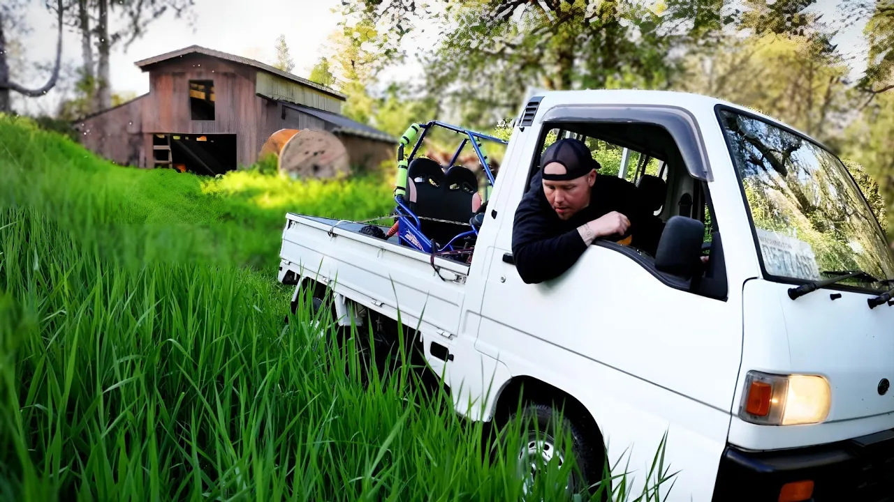 Outline Video Don't Buy A KEI Truck Without Watching This Video. Honda Acty, Subaru Sanbar, Suzuki Carry