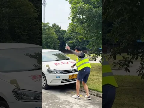 अचानक अंकल के पीछे भूतिया कार पड़ गई फिर जो हुआ 🤯💔#shorts #car #shortsfeed #shortsviral