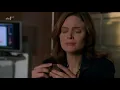 Bones 1x22 - Brennan identifies her mother s remains