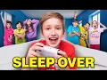 Download Lagu Having the BEST SLEEPOVER with my friends!