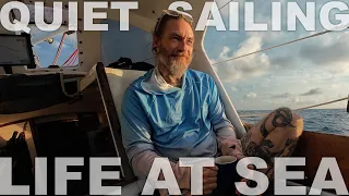 ANTI CLICKBAIT? Quietly Sailing to the South China Sea Alone On A 30ft Boat, No Troubles Just Peace