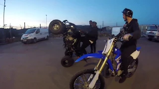 BIKELIFE!!! TAUGHT GHETTS HOW TO DO A CONTROLLED WHEELIE!!