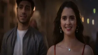 the royal treatment 2022 movie explained hindi urdu romance film summarised in hindi urdu 