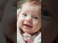 Download Lagu Waarom de glimlach van elke baby pure magie is