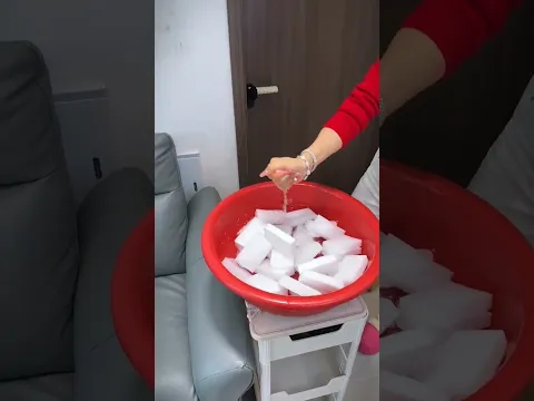 Magic Cleaning Sponge 😍 Instantly Removes Wall Stains #Shorts