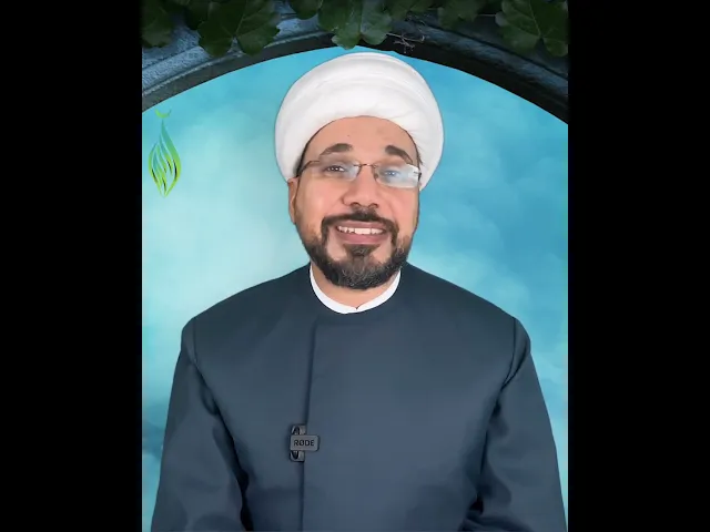 ⁣Is watering the graves allowed? Sh. Mohammed Al-Hilli #dailydose