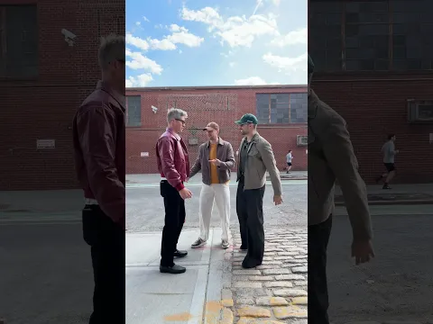 I could swear I know that guy from somewhere..