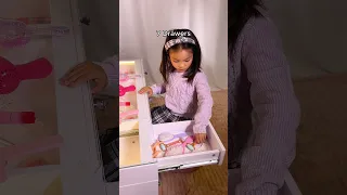 SlayStation Kids Vanity Table w LED Light