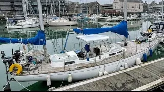 Turning this £17k eBay boat into an offshore home!! Fitting solar panels!!