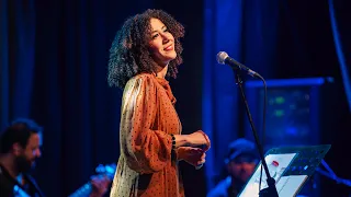 اعتزلت الغرام ماجده الرومي 