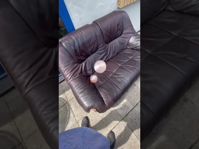 Orbiting Balls on a String (Astrojax) video thumbnail