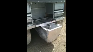1989 Lowe Classic - New Third Pontoon