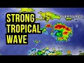 Download Lagu Sterke tropische golven in het Caribisch gebied...