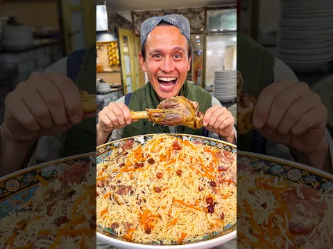 Trying Afghanistan's National Dish (Kabuli Pulao) 🇦🇫