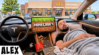 Titokban Egy McDonald's-nál Kempingeztem!